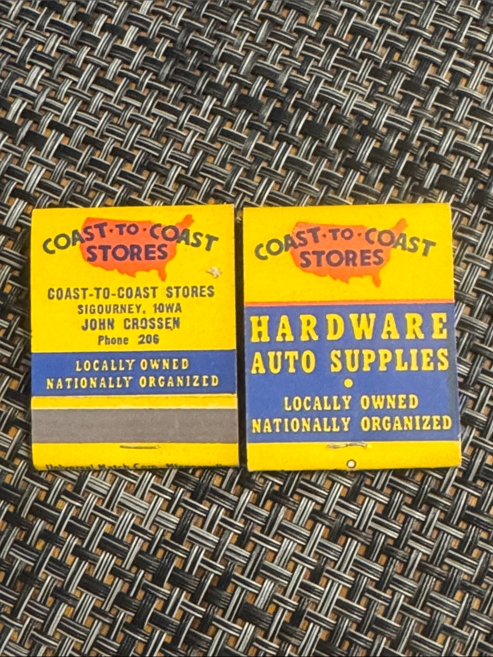 Rare -Phillumeny -Coast-to-Coast Stores -Vintage-Style Advertising Matchbook